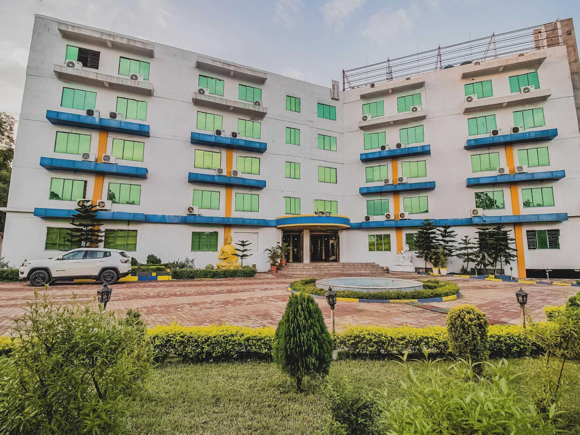 Collection O Panorama Country Club And Resort Rupnarayanpur Esterno foto