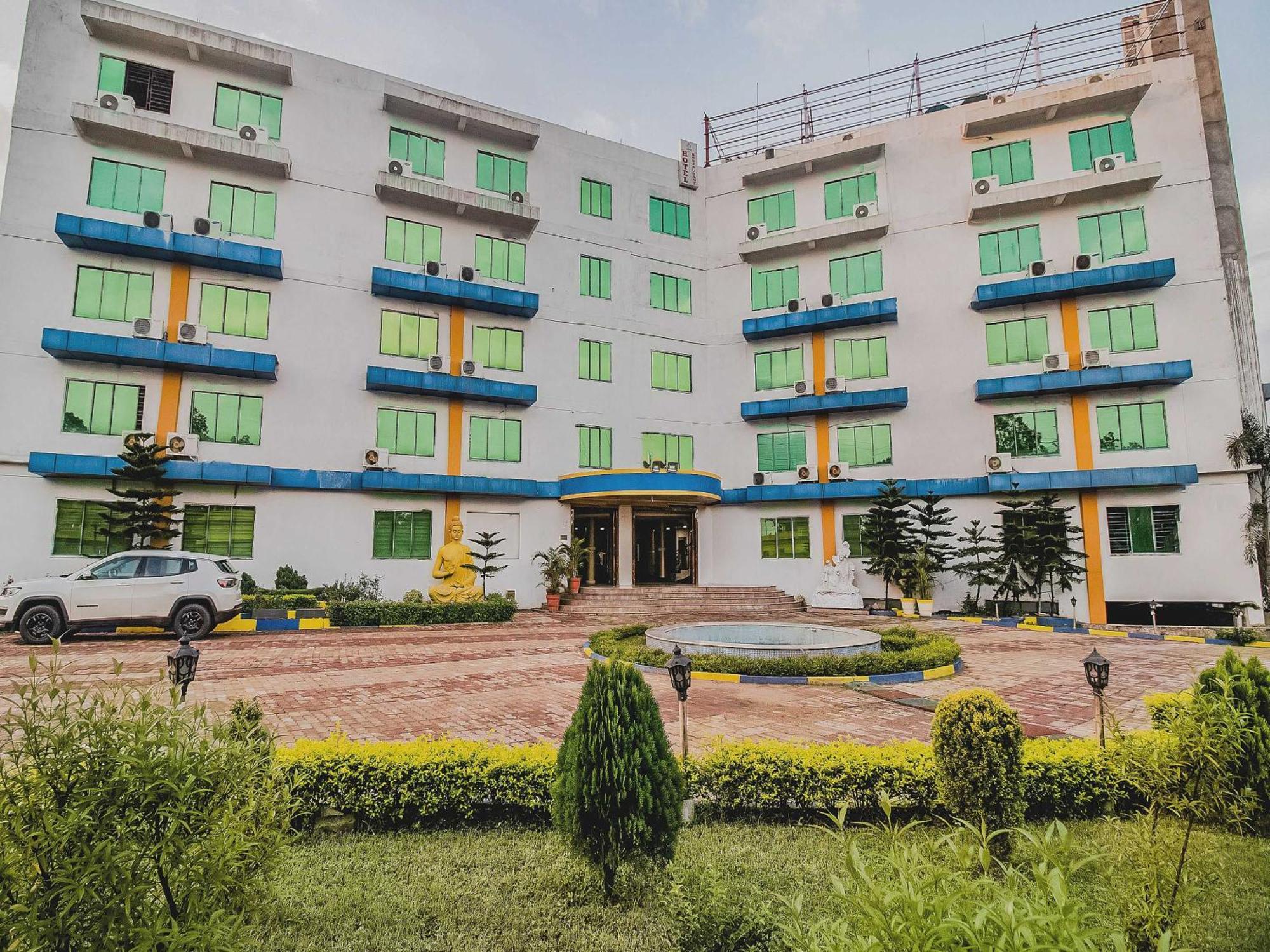 Collection O Panorama Country Club And Resort Rupnarayanpur Esterno foto