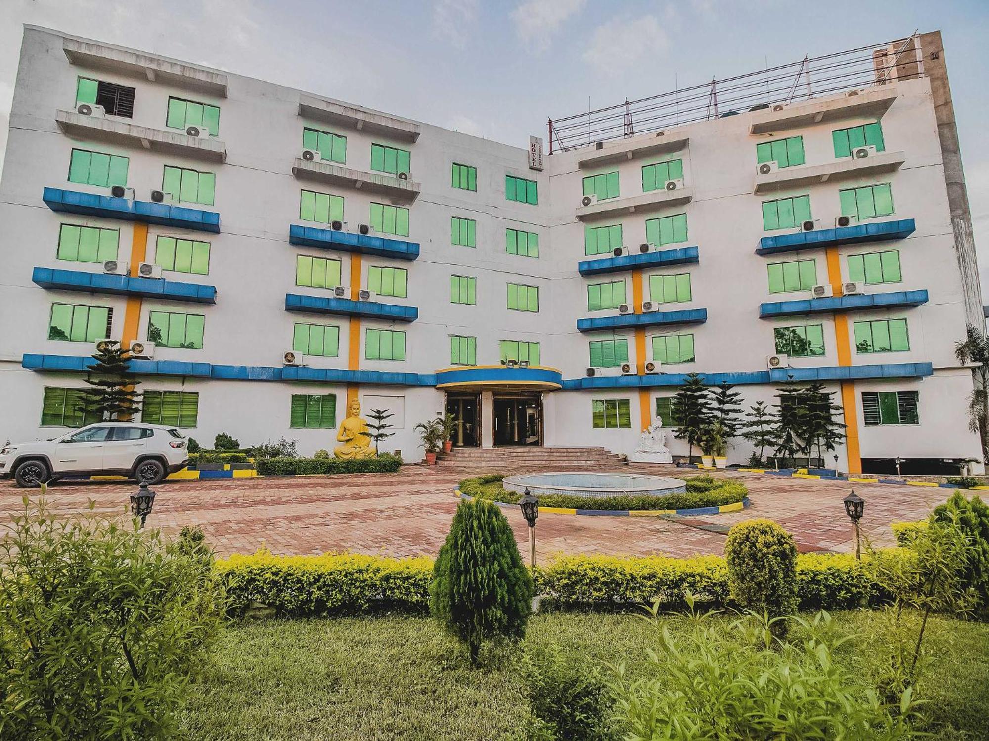 Collection O Panorama Country Club And Resort Rupnarayanpur Esterno foto